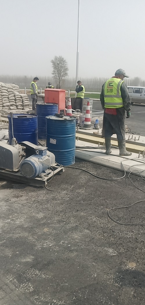 沈北公路路基回填土压密注浆